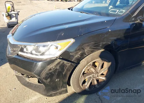 2017 Honda Accord Ex-L z USA, uszkodzony, nr VIN 1HGCR2F82HA162716